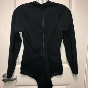 Reversible paddle suit